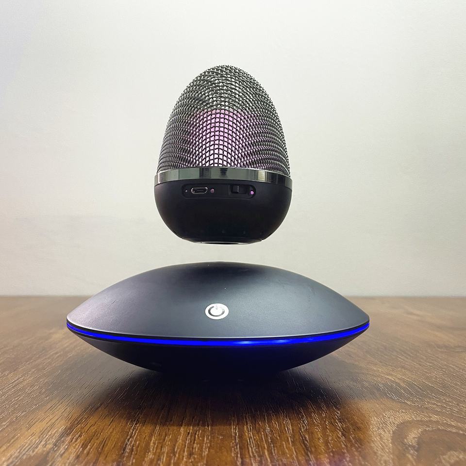 Magnetic Levitating Bluetooth 2.1 Round Speaker RGB Color Multi-Plug Compatible Fashionable Personalized Christmas Gift Home